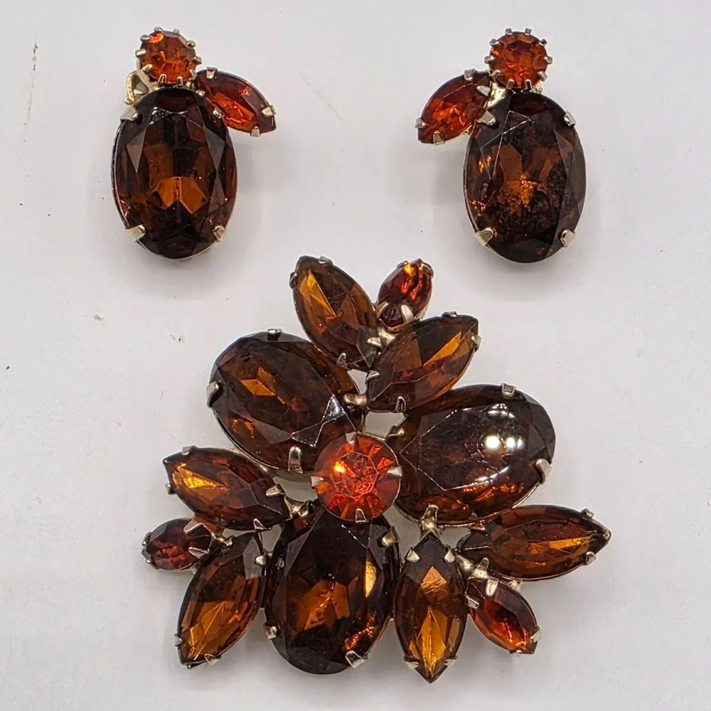 WEISS Brooch Earrings Set Amber Rhinestone Clip‎ Earrings Vintage Stunning Retro